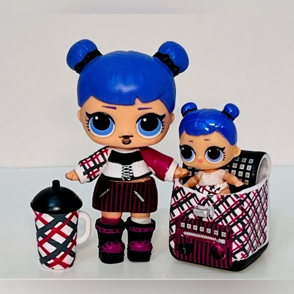 HUGE LOL Surprise Doll Lot + Lots of Accessories!